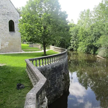 Дом отдыха Prieure En Bord De Riviere Брантом